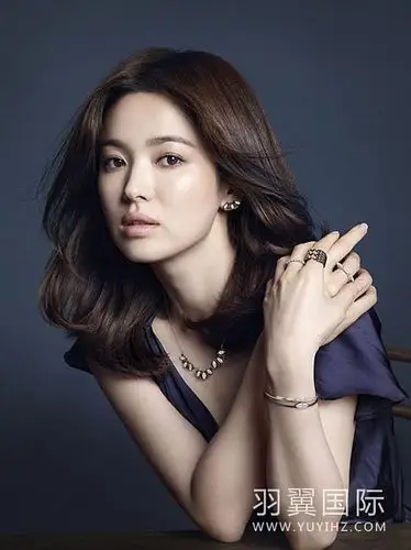 韩国明星宋慧乔自然肌肤