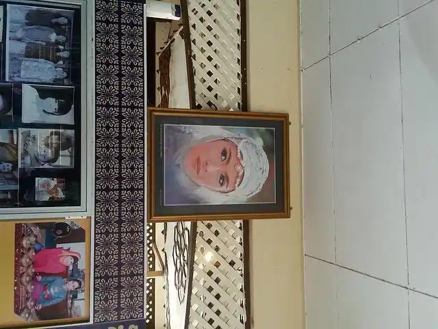 2022玛苏丽之墓游玩攻略,.着前面那个马来人拿出身份.【去哪儿攻略】