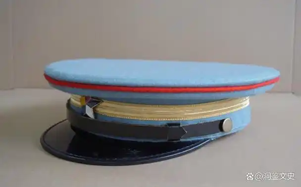 从清末新军到解放军,100多年时间里,陆军军帽发生了哪些变化?