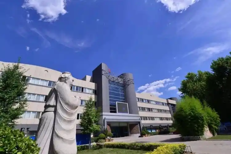 石家庄二中西校区好吗从软硬件办学成绩招考情况来系统考量