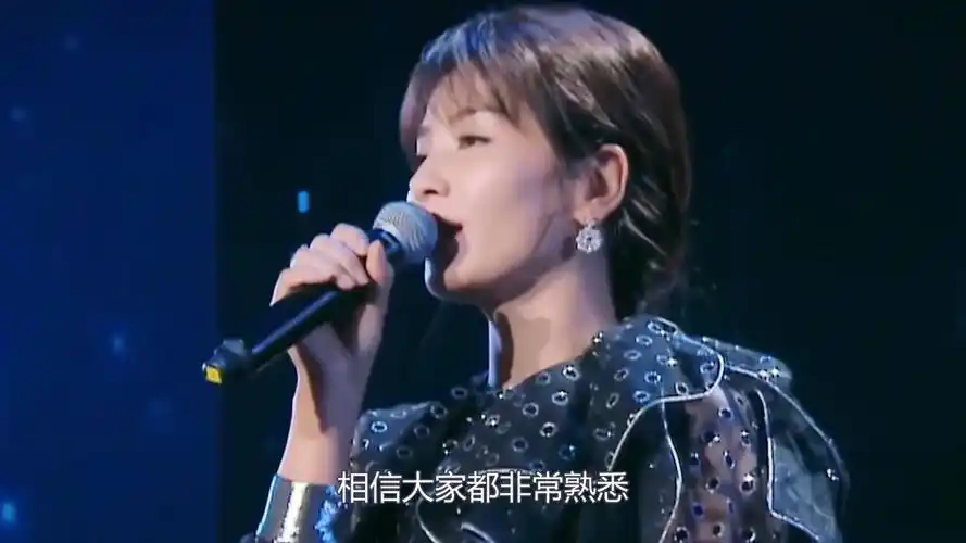 销魂歌曲《夜来香》,44岁刘涛张口就唱,甜美嗓音开口封神
