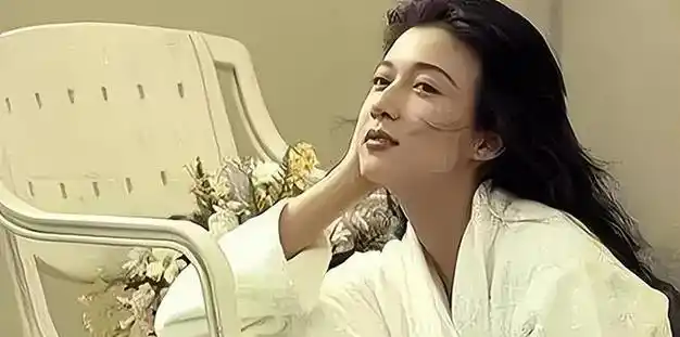 小龙女事件的内幕不是成龙薄情而是吴绮莉将一手好牌打烂