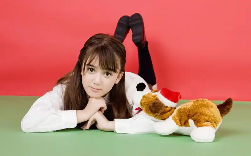 混血美女奥真奈美壁纸(1/20)