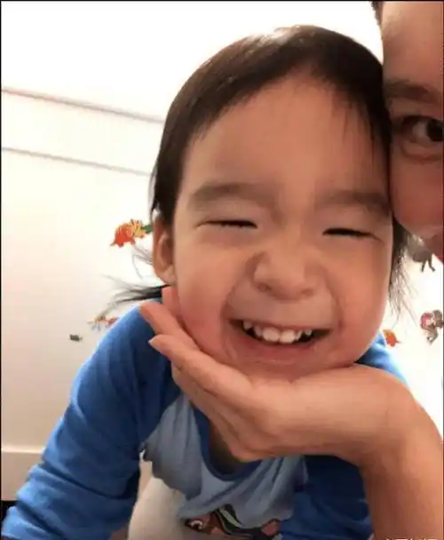 谢楠把住宅布置成游乐场吴所谓和弟弟玩疯了吴京功夫后继有人