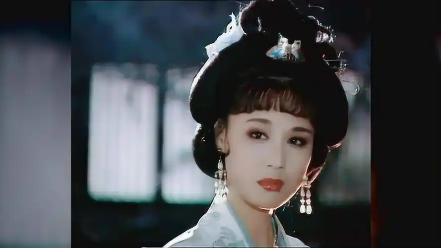 悲痛!著名演员李建群因癌症离世,生前作风低调不化妆不染发