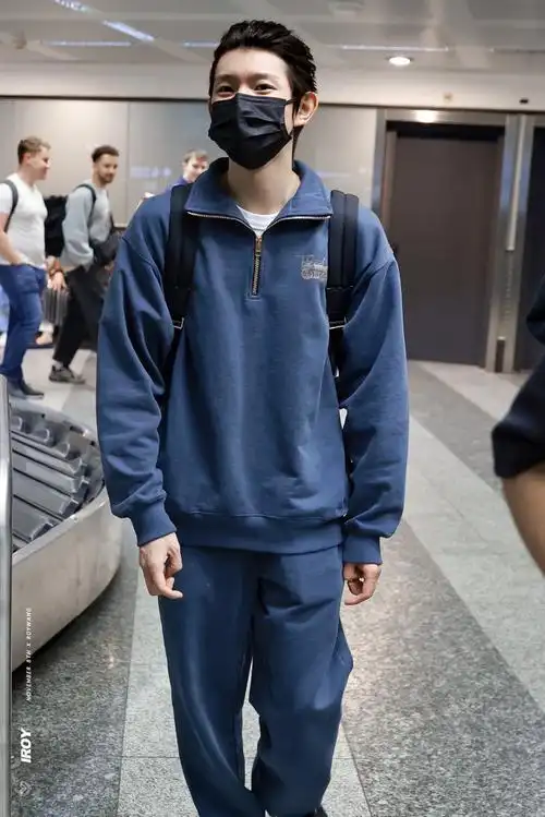 王源大背头小揪揪##bally全球品牌代言人王源