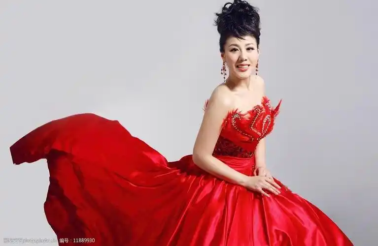 歌唱家王喆图片