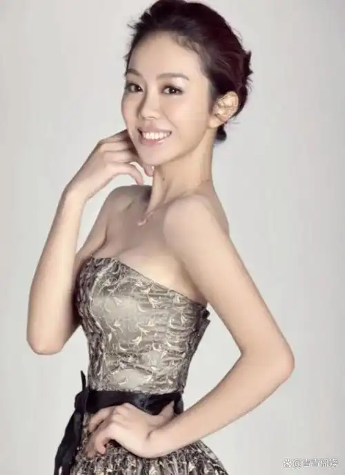 南来北往姜妍:被富养长大也傍上宋丹丹,错爱妈宝男后享受单身