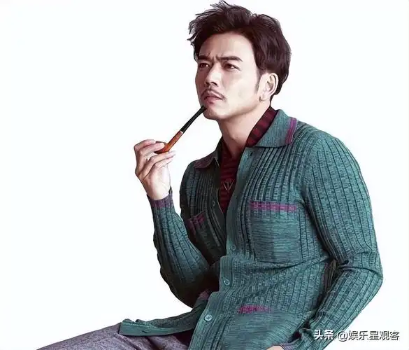 杨烁个人资料介绍(39岁杨烁:从红极一时到万人嘲讽,来之不易的成功