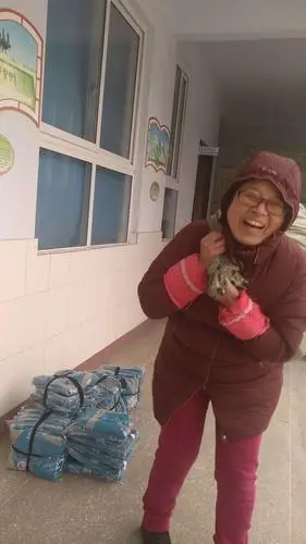 勤劳能干的王莹莹老师