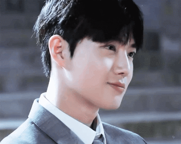 金俊勉suho〕3月30日来与金歌手相遇吧 - 哔哩哔哩