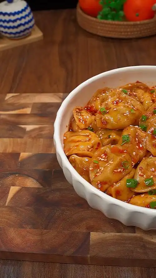 你要是不知道吃什么那就试试这个懒人版干拌饺子,一口一个-度小视