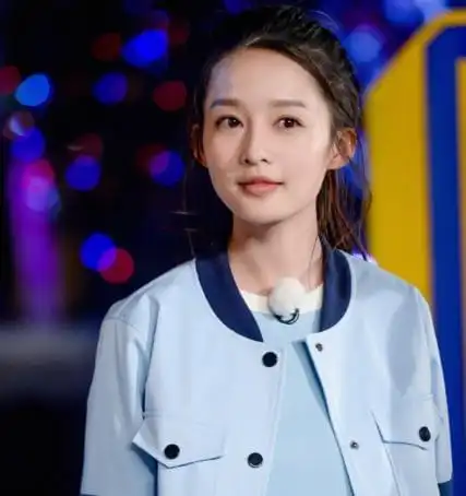 媒体报道演员林申在爆料李沁怀孕,白马王子为"京城八大名少"华汉,这位