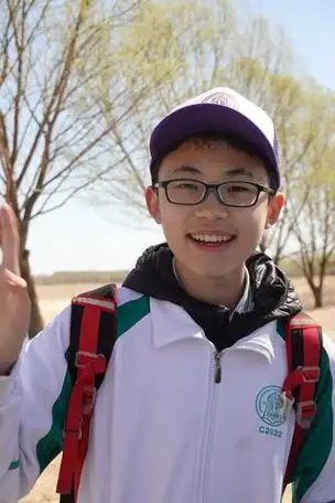 笑漪烂漫定格美好清华附中永丰学校心理健康月最美微笑征集活动展示