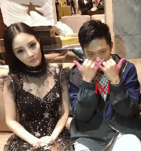 李小璐pgone在一起了吗李小璐pgone亲密视频疑曝光