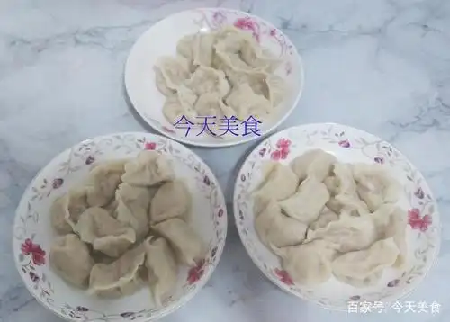 春天要常吃水饺,这个饺子馅,清香美味全家都爱它,对眼睛还好!