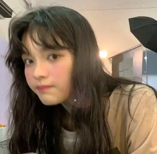 好看的女生头像真人可爱 我荒废的心会一直爱你