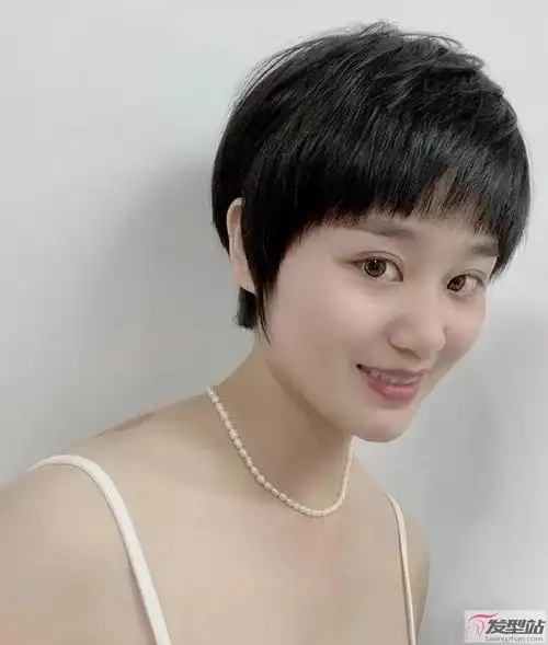 2021短发最新发型女 干净利落"海螺头"你值得拥有