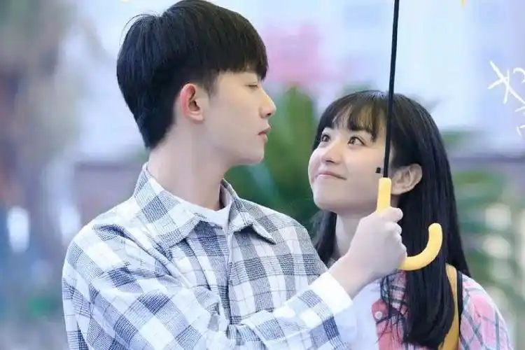 青春偶像剧校园剧推荐(值得看几遍的5部青春校园剧精品)-翻百科