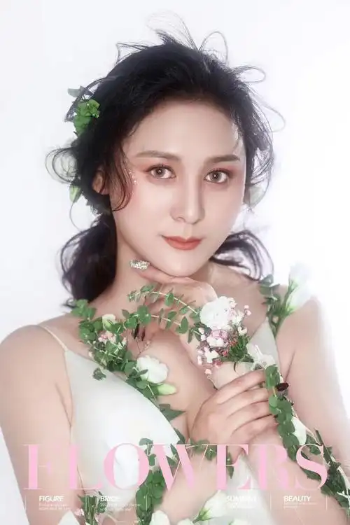 强势回归人鱼公主任丽萌担任2020世界华埠国际选美大赛理事长