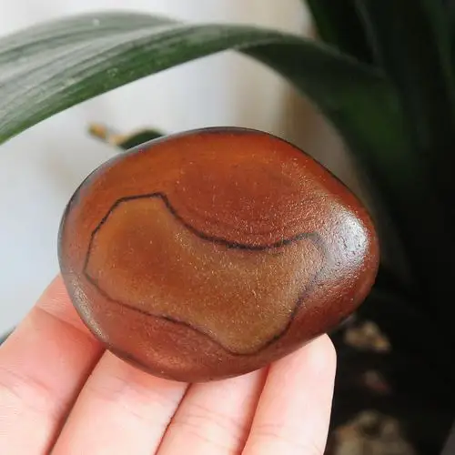 冰彩玛瑙水冲马达加斯加玛瑙原石籽料天然花纹奇石象形把玩观赏石包邮