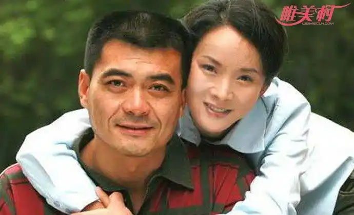 娱乐 星闻 演员王新军与秦海璐结婚后,得到不少网友的关注.