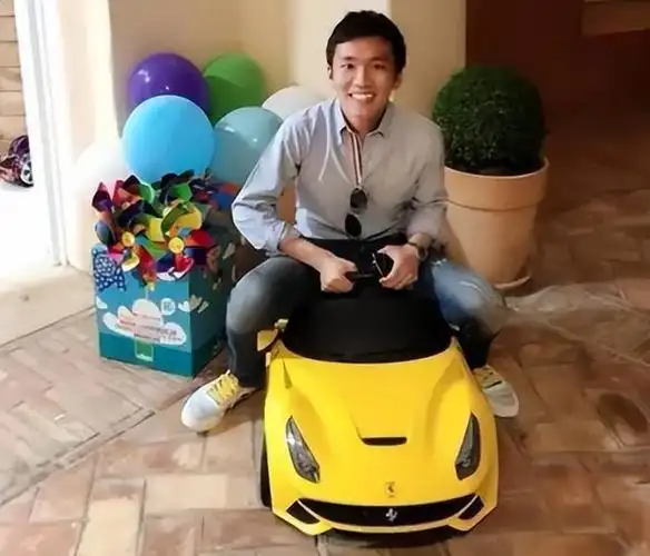 低调总裁张康阳曾婉拒章泽天今坐拥千亿成国米的掌舵者