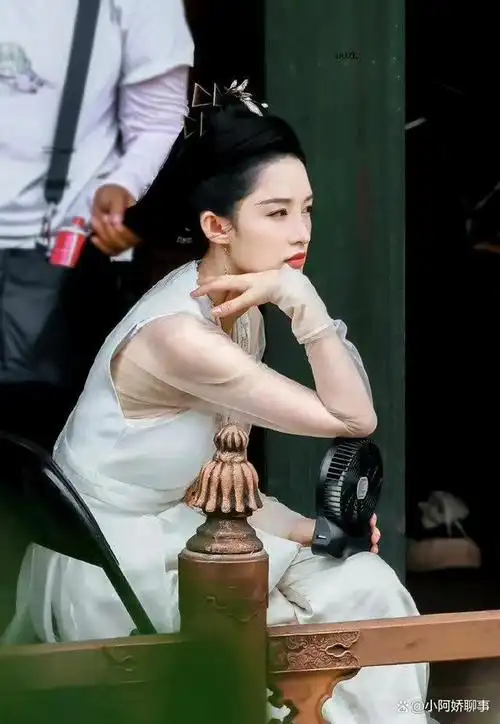 《新红楼》14年,阚清子杨幂差别明显,反差最大的是身份低贱的她