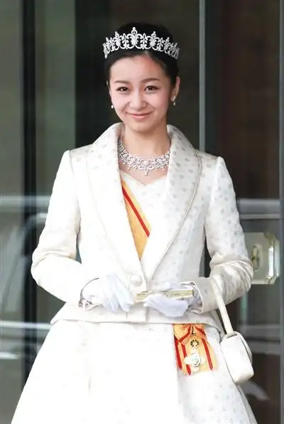 日"最美公主"盼沉稳男友