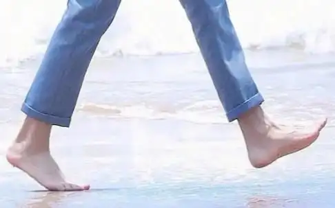 【肖战】一个连脚踝都精致的男人