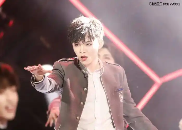 朱星杰 - 堆糖,美图壁纸兴趣社区