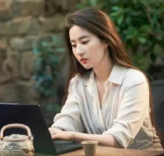 刘亦菲首部现代剧来了