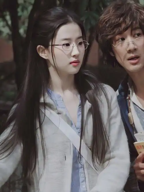 早安.来看看仙女刘亦菲的恋爱通告剧照,醒醒神~_高清图集_新浪网