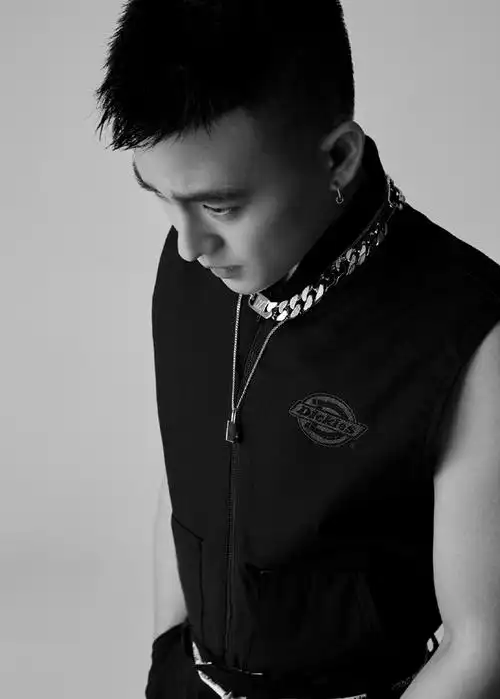 欧豪酷帅有型杂志写真大片911