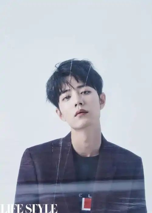 封面故事 | 用最大的善心去对待别人,这才是肖战最想达到的境界