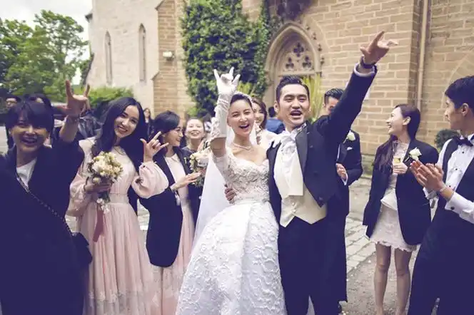 袁弘张歆艺530德国大婚!婚礼低调伴郎团高调 颜值是真·偶像剧阵容