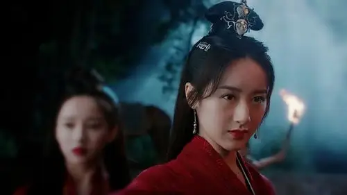 袁冰妍《听雪楼》红衣剧照图片壁纸