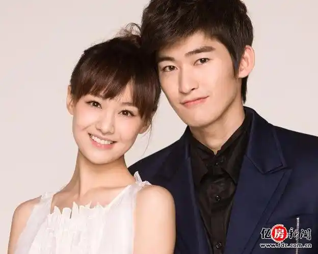 又看流星雨绯闻男女谁最配 郑爽张翰情侣发型秀