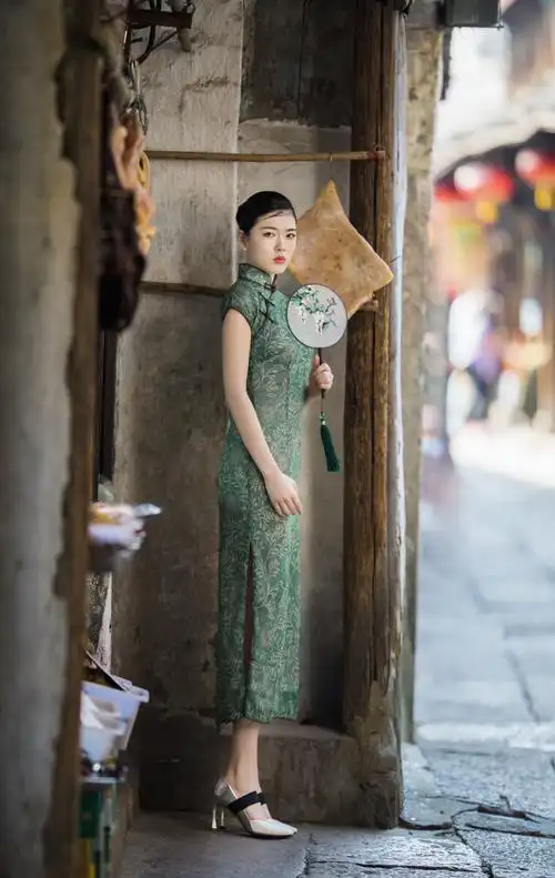 千年绍兴安昌古镇,旗袍秀美 - 微人 - 图虫