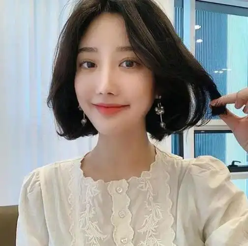 大脸的女生适合什么发型,6款适合大方脸的发型图片女