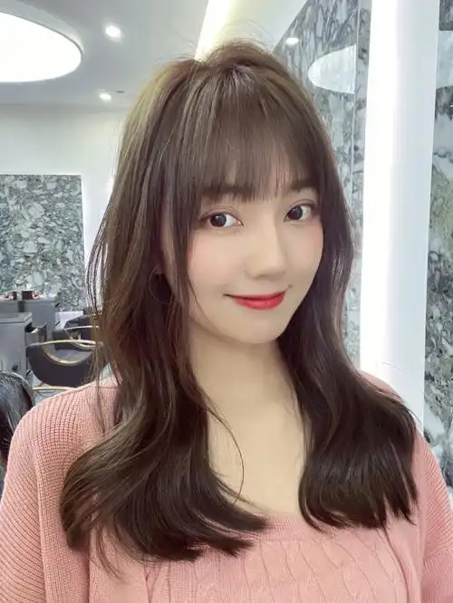 适合圆脸又减龄的刘海