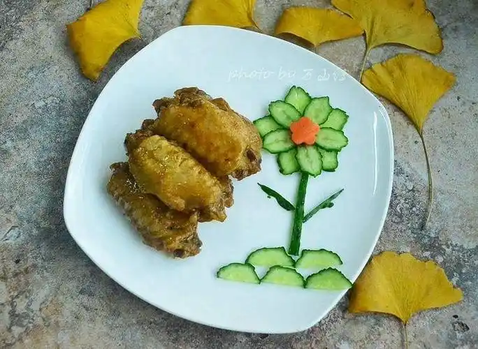 热菜简单摆盘花样图片 厨师花样简单摆盘-图片大观-奇异网