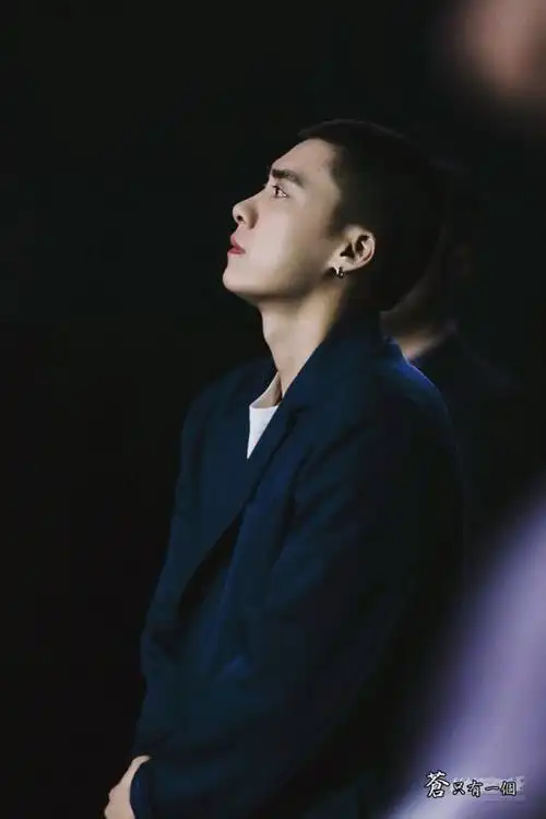 图片李易峰寸头出席泰格豪雅活动怎么样友谊已走到尽头吧百度贴吧