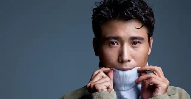 李乃文颜值不算出众,但是演技精湛,是一个难得的好演员