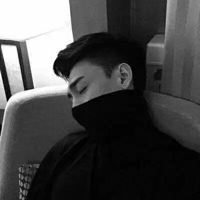 伤感头像真人男生头像伤感