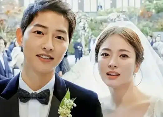 国民女神宋慧乔:被财阀控制的负面新闻缠身,其实韩国不止她一人|玄彬