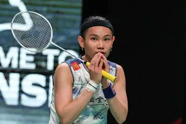 戴资颖:不放弃,丹麦赛首局惊险解局点