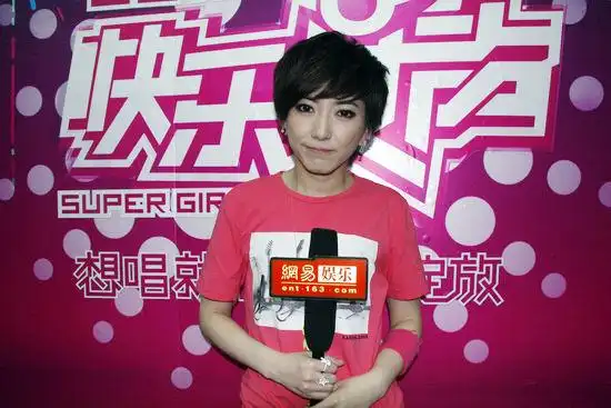 刘忻原创图片_2011快乐女声刘忻