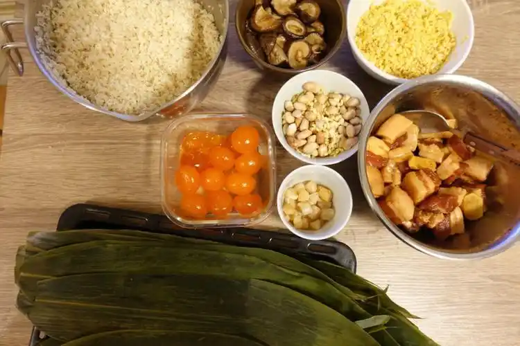 端午节自己包粽子