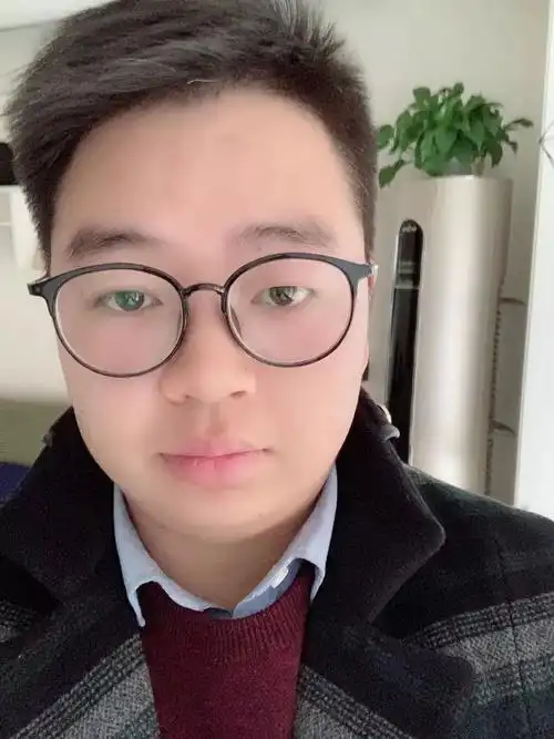 天门相亲交友第106期91年自己创业的帅气小青年寻能互相包容的另一半